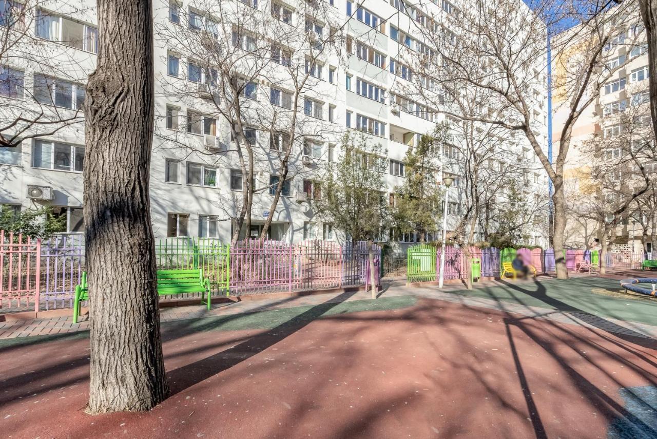 Vlad House Dristor Park Lake Бухарест Екстер'єр фото